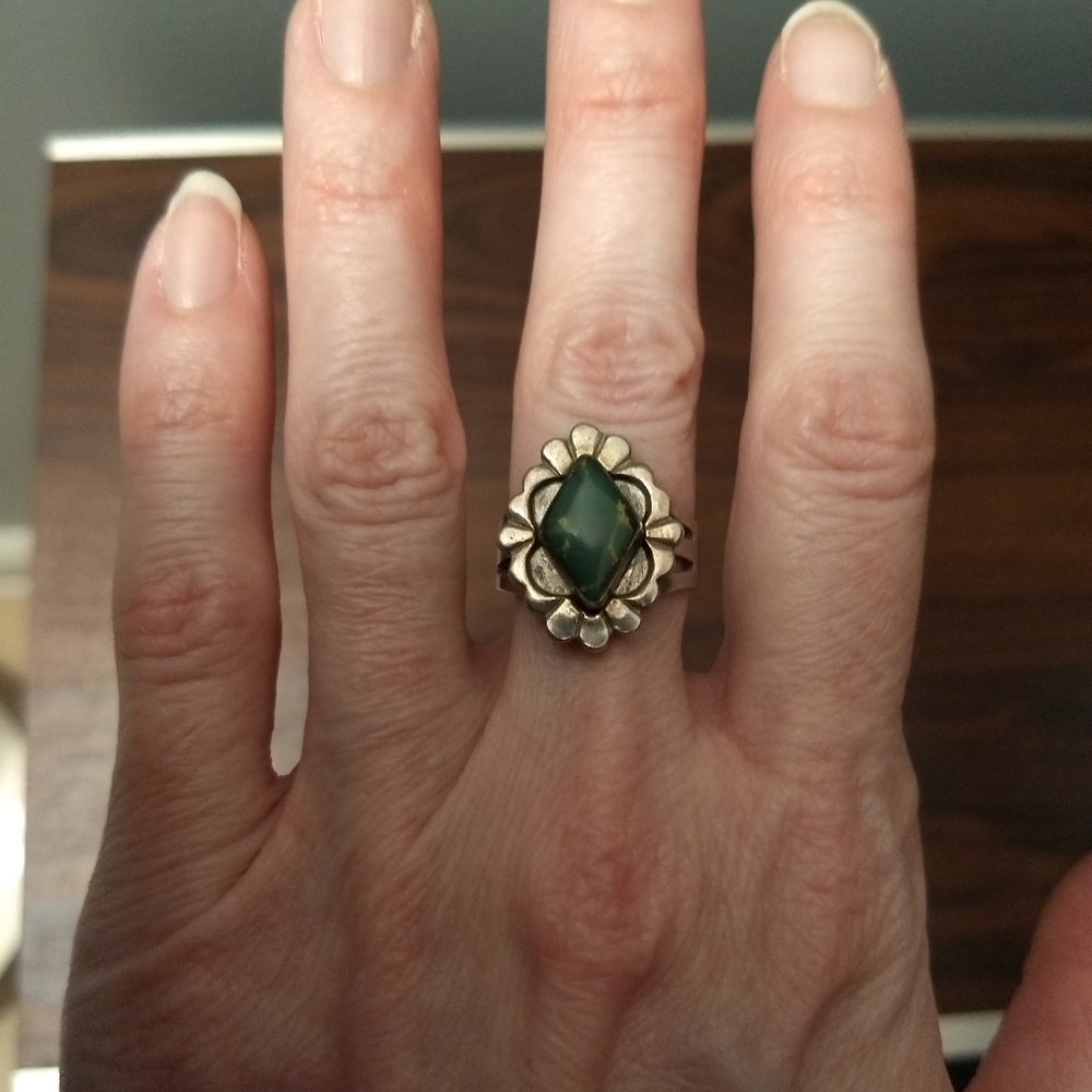 Vintage Silver and Turquoise Ring